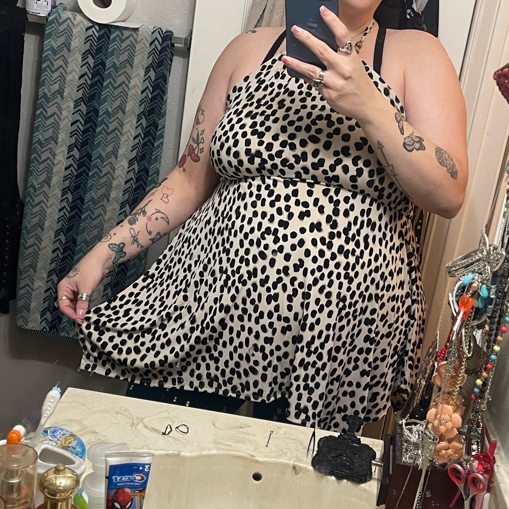 New spotted halter - Picture 3 of 5